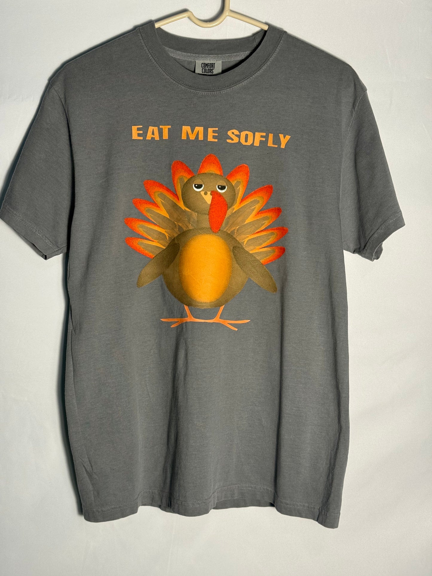 Eat Me Softly Tee - Ghraphite